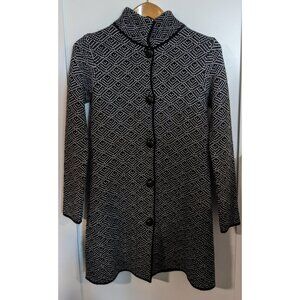 Cocogio long button up sweater, black and white pattern, size small